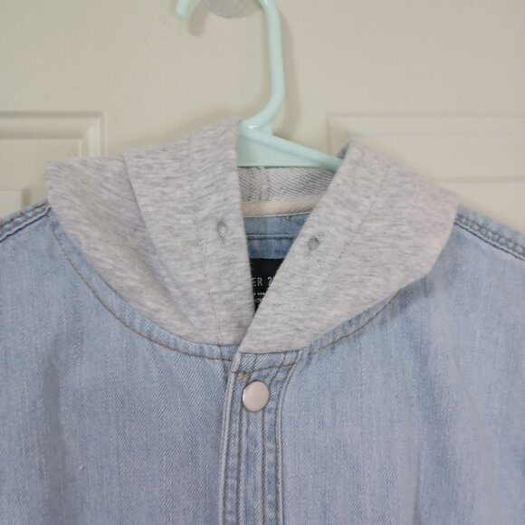 Forever 21 Mens Denim Hoodie Jacket Light Wash Medium Cotton Blend - Picture 5 of 9